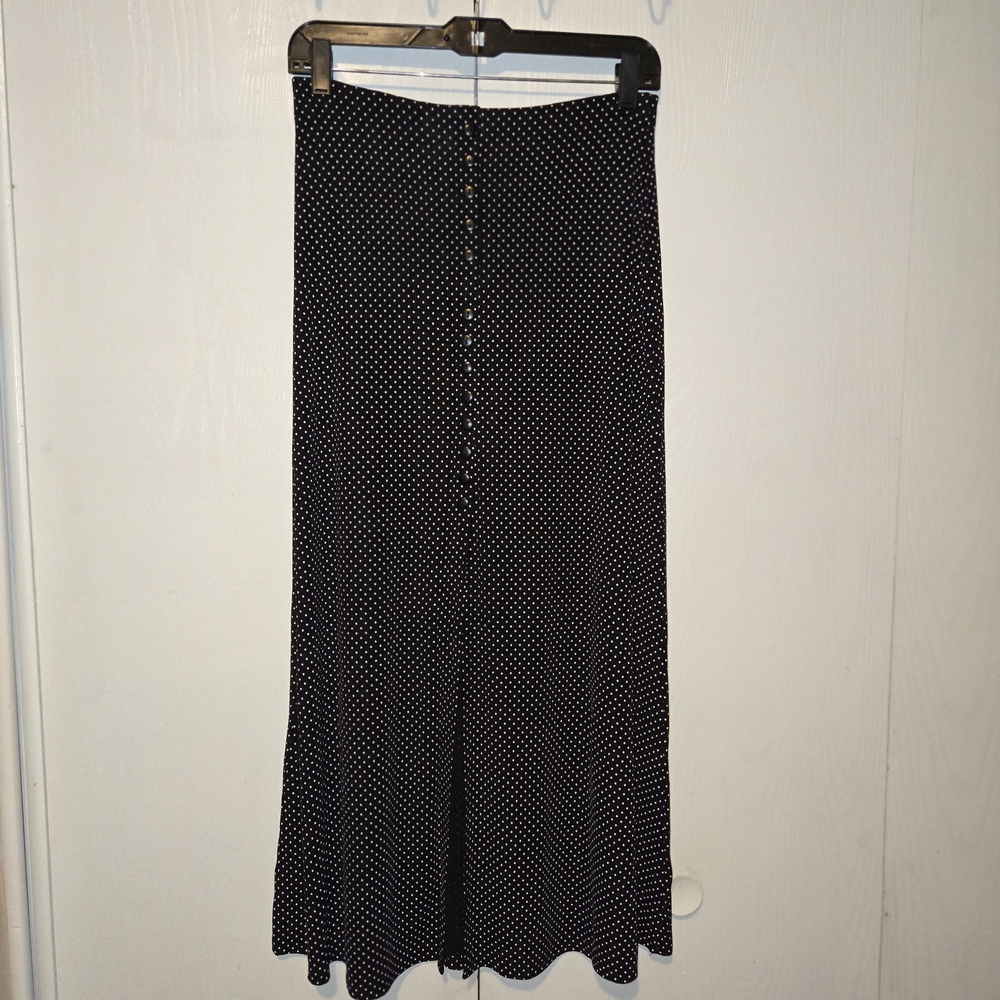 Elegant Black and White Polka Dot Skirt